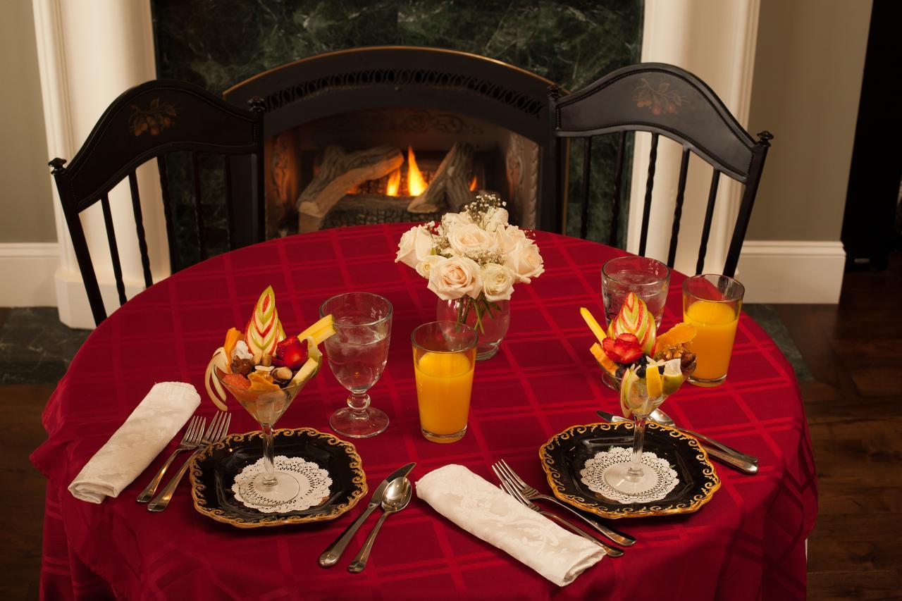 Touchet Cameo Heights Mansion And The Vine Fine Dining Restaurant B&B 객실 사진