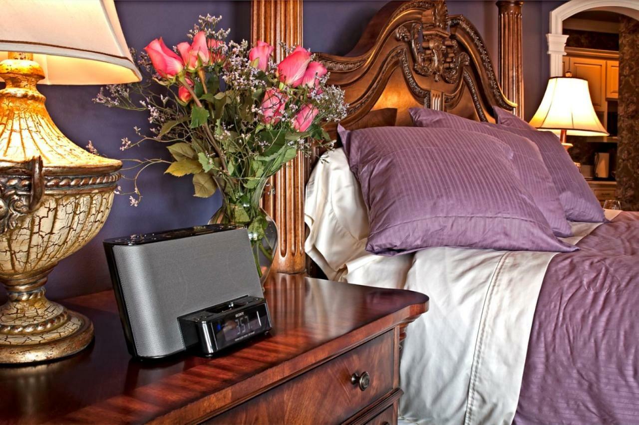 Touchet Cameo Heights Mansion And The Vine Fine Dining Restaurant B&B 외부 사진