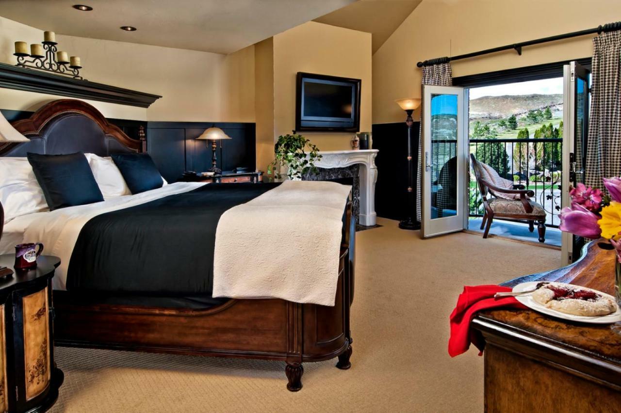 Touchet Cameo Heights Mansion And The Vine Fine Dining Restaurant B&B 외부 사진