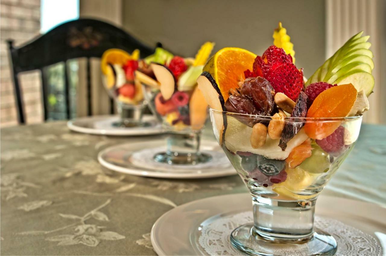 Touchet Cameo Heights Mansion And The Vine Fine Dining Restaurant B&B 외부 사진