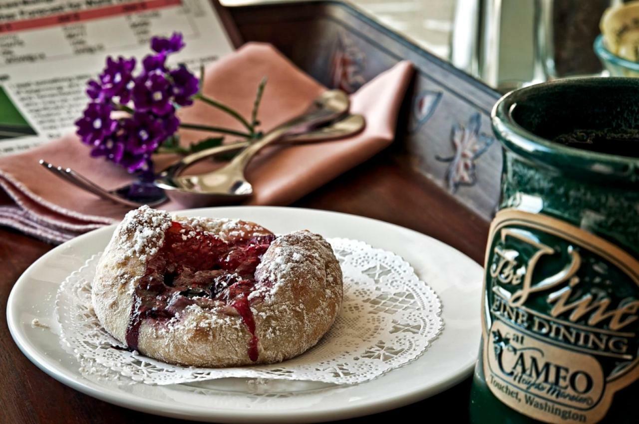 Touchet Cameo Heights Mansion And The Vine Fine Dining Restaurant B&B 외부 사진